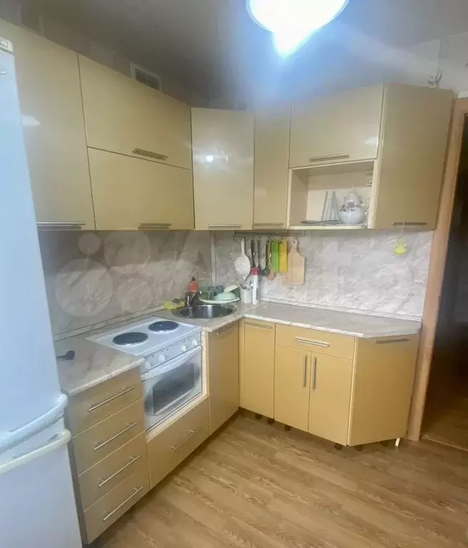 1-к. квартира, 30 м, 5/5 эт. - Фото 0