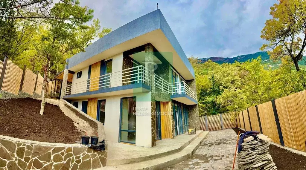 Дом в Крым, Ялта муниципальный округ, Виноградное пгт ул. Яузы, 3 (200 ... - Фото 1