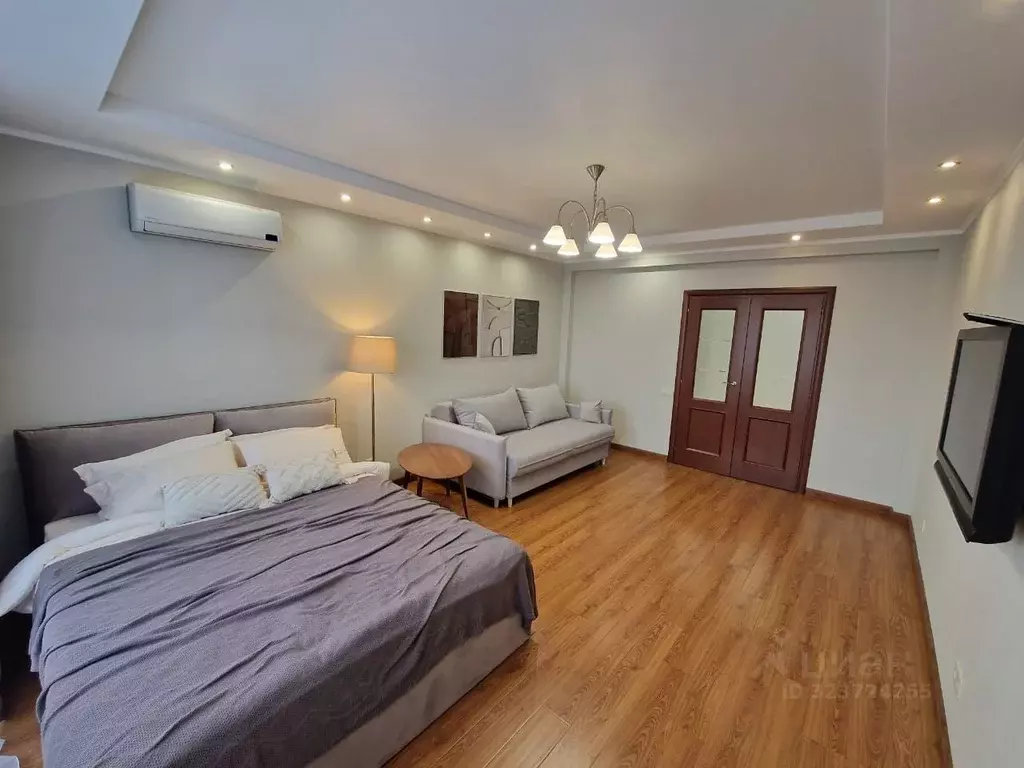 1-к кв. Новосибирская область, Новосибирск ул. Орджоникидзе, 47 (59.0 ... - Фото 1