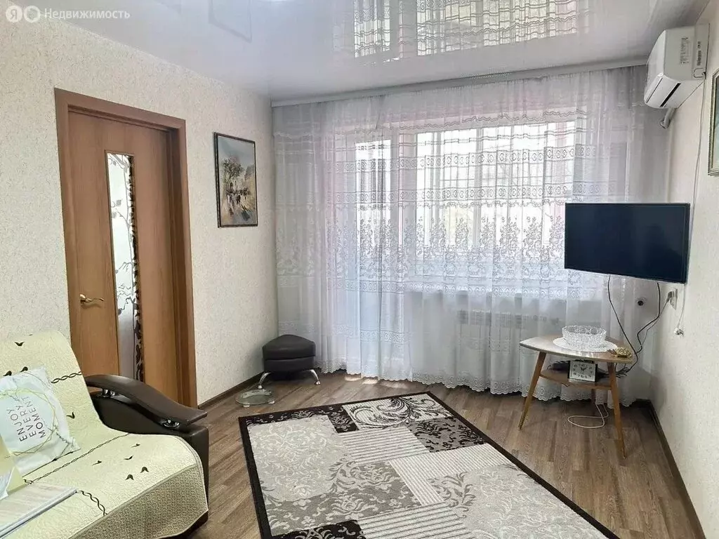 2-комнатная квартира: Арсеньев, Октябрьская улица, 14 (45.2 м) - Фото 1