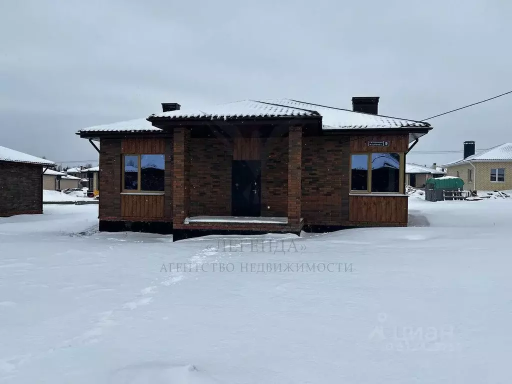 Дом в Татарстан, Лаишевский район, Большекабанское с/пос, с. Большие ... - Фото 1