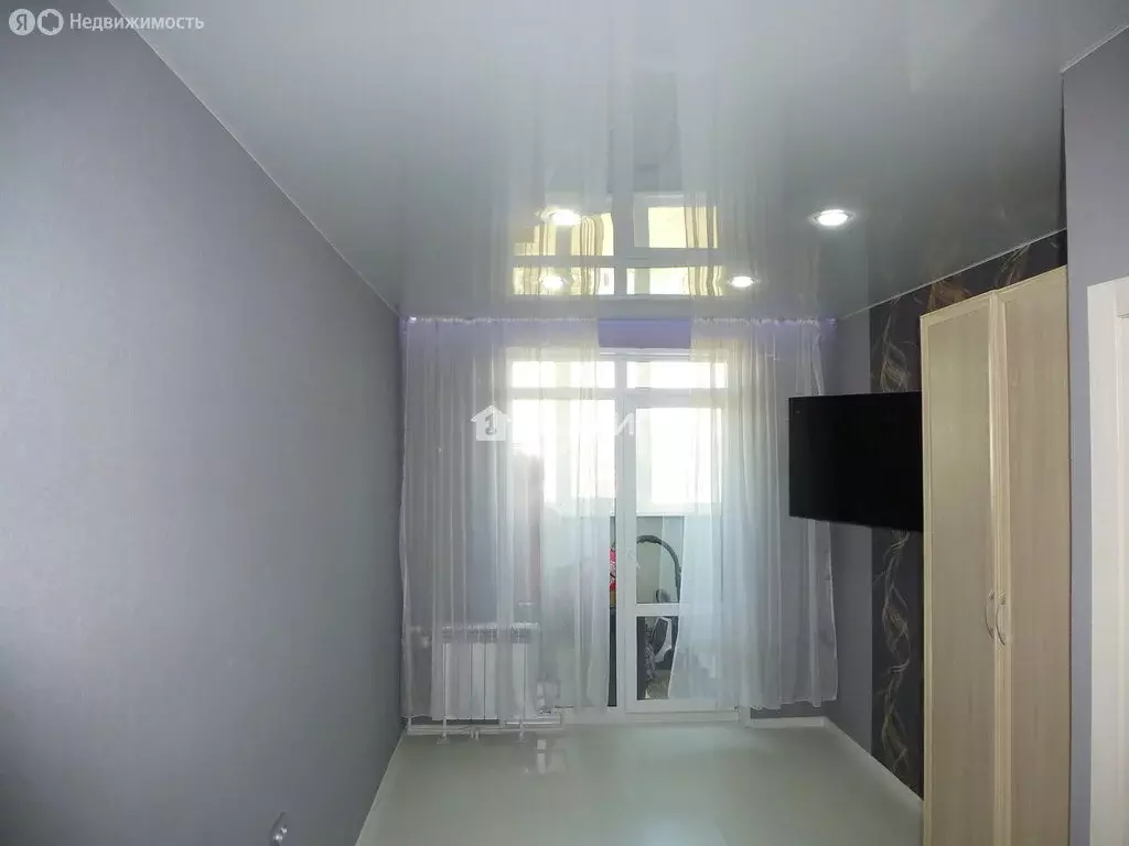 1-комнатная квартира: Уссурийск, улица Бирюкова, 16 (35.2 м) - Фото 1