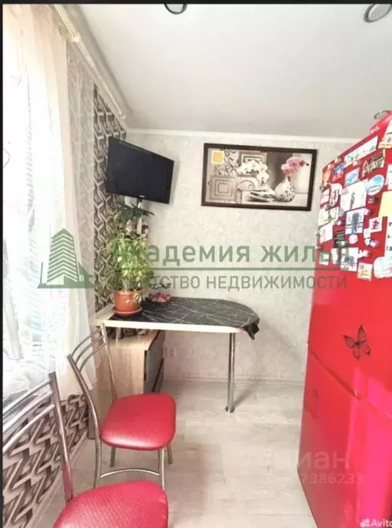 3-к кв. Саратовская область, Энгельс Полтавская ул., 31 (58.1 м) - Фото 2