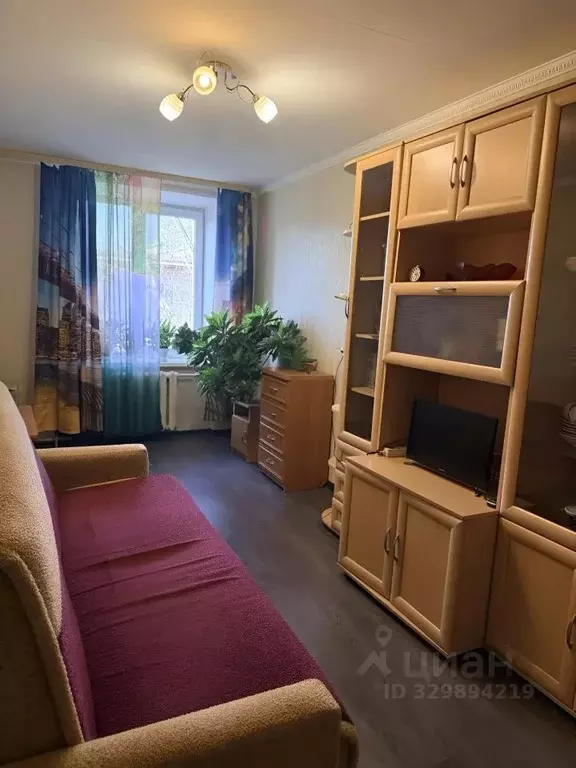 2-к кв. Ленинградская область, Гатчина ул. Радищева, 13 (44.1 м) - Фото 1