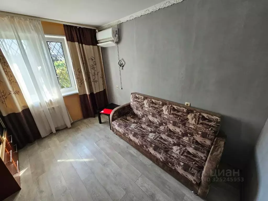 Студия Приморский край, Владивосток Сельская ул., 8 (24.0 м) - Фото 1