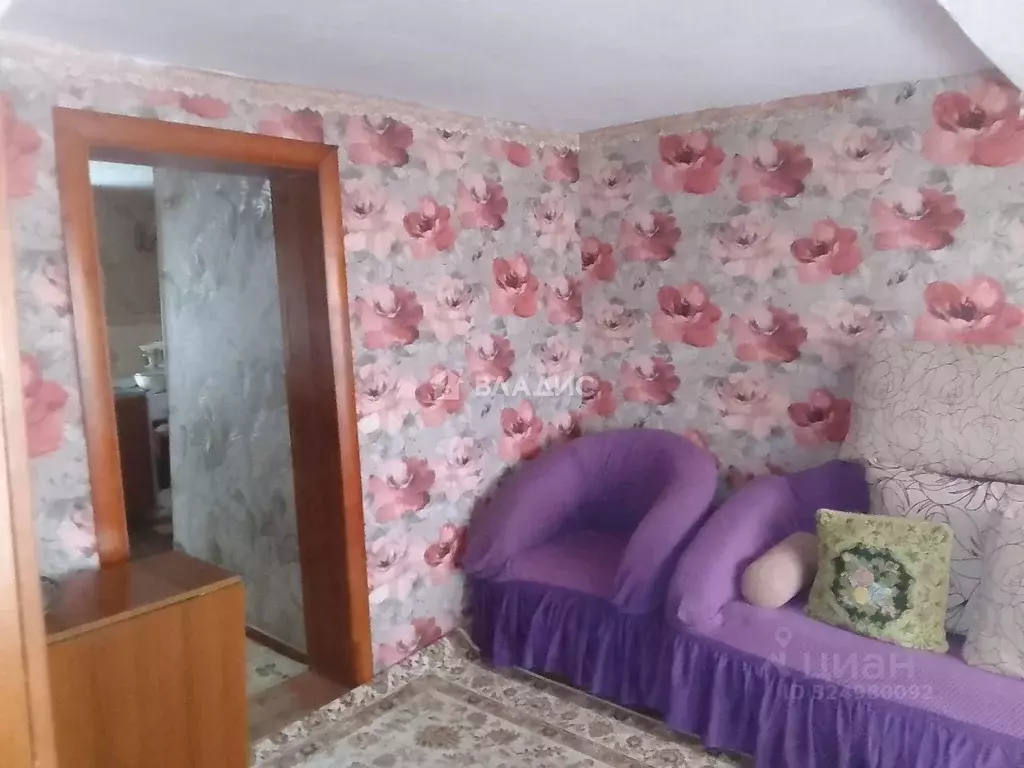 Дом в Алтайский край, Бийский район, с. Малоугренево Советская ул. (47 ... - Фото 1