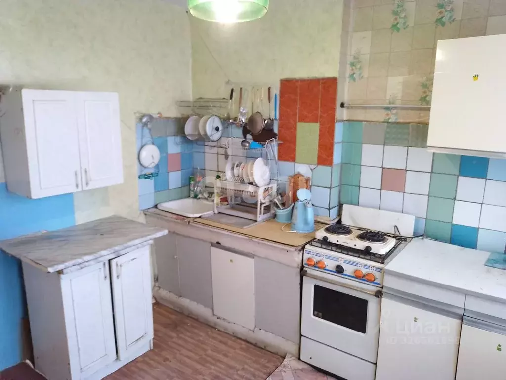 2-к кв. Крым, Евпатория городской округ, Мирный пгт ул. Сырникова, 18А ... - Фото 1