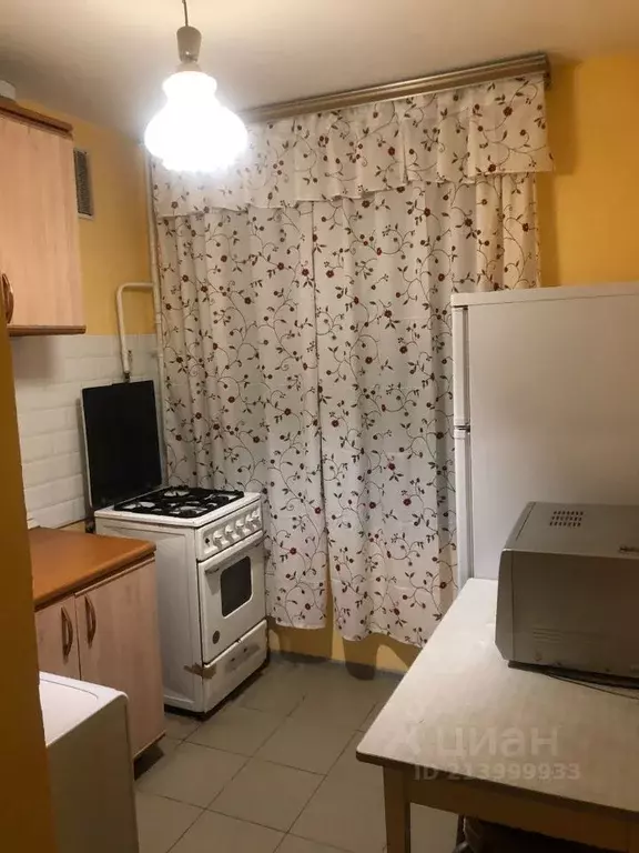 Комната Москва ул. Плеханова, 27К1 - Фото 1