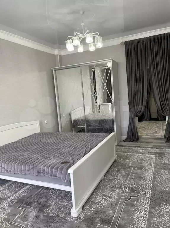 2-к. квартира, 88,2 м, 2/9 эт. - Фото 0