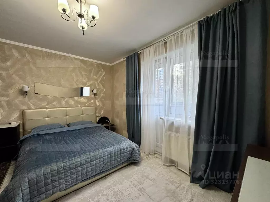 2-к кв. Санкт-Петербург Смоленская ул., 18 (65.0 м) - Фото 0