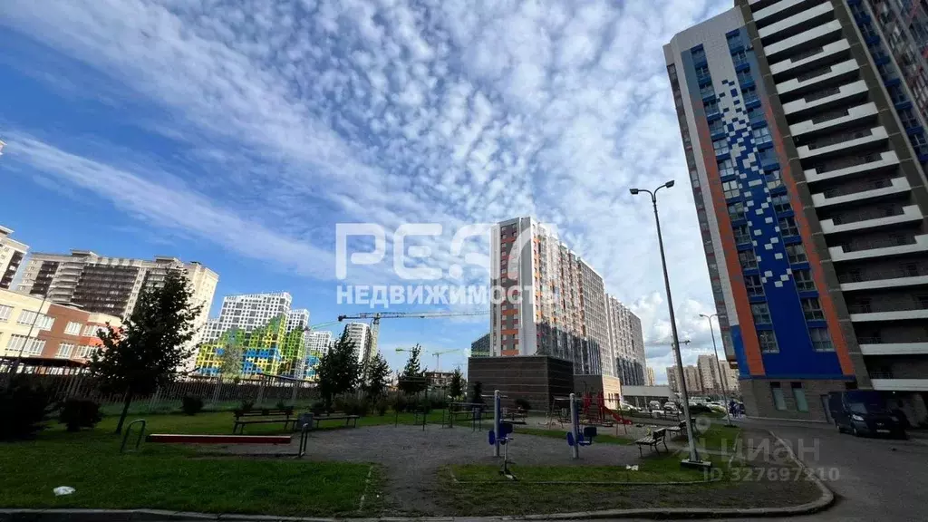 Комната Санкт-Петербург ул. Среднерогатская, 10к1 (15.0 м) - Фото 1