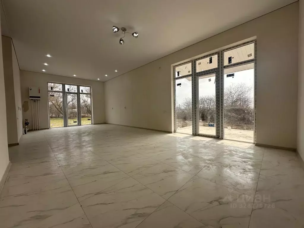 Дом в Краснодарский край, Темрюк ул. Анджиевского (115 м) - Фото 2