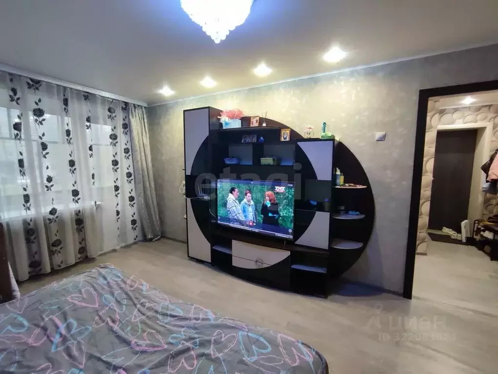 2-к кв. Пермский край, Чернушка Красноармейская ул., 100 (44.2 м) - Фото 1