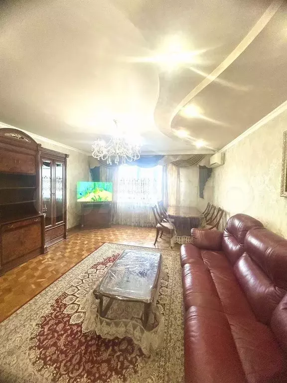 3-к. квартира, 100 м, 5/10 эт. - Фото 0