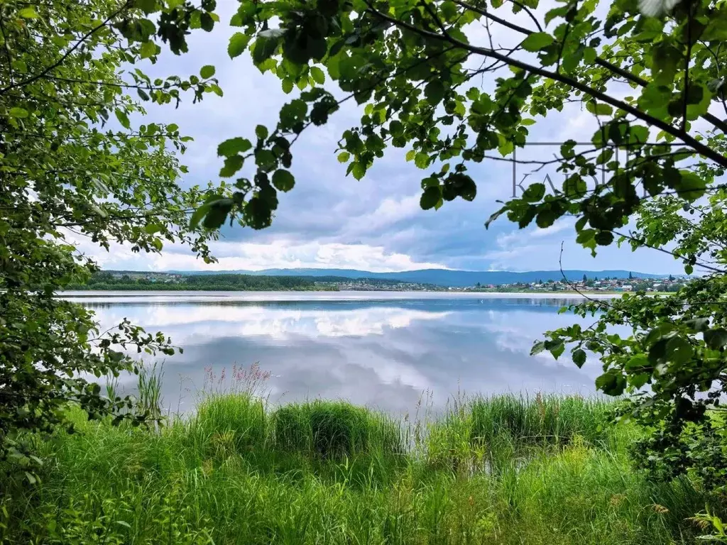 Участок в Башкортостан, Белорецкий район, с. Тирлянский ... - Фото 0