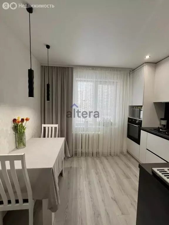 2-комнатная квартира: Казань, улица Комиссара Габишева, 19Б (54 м) - Фото 1