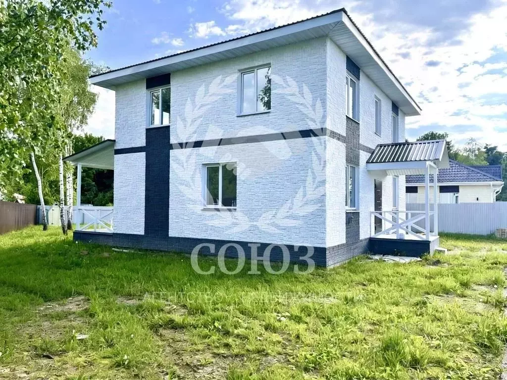 Дом в Тульская область, Заокский рп ул. Ромашковая (156 м) - Фото 1