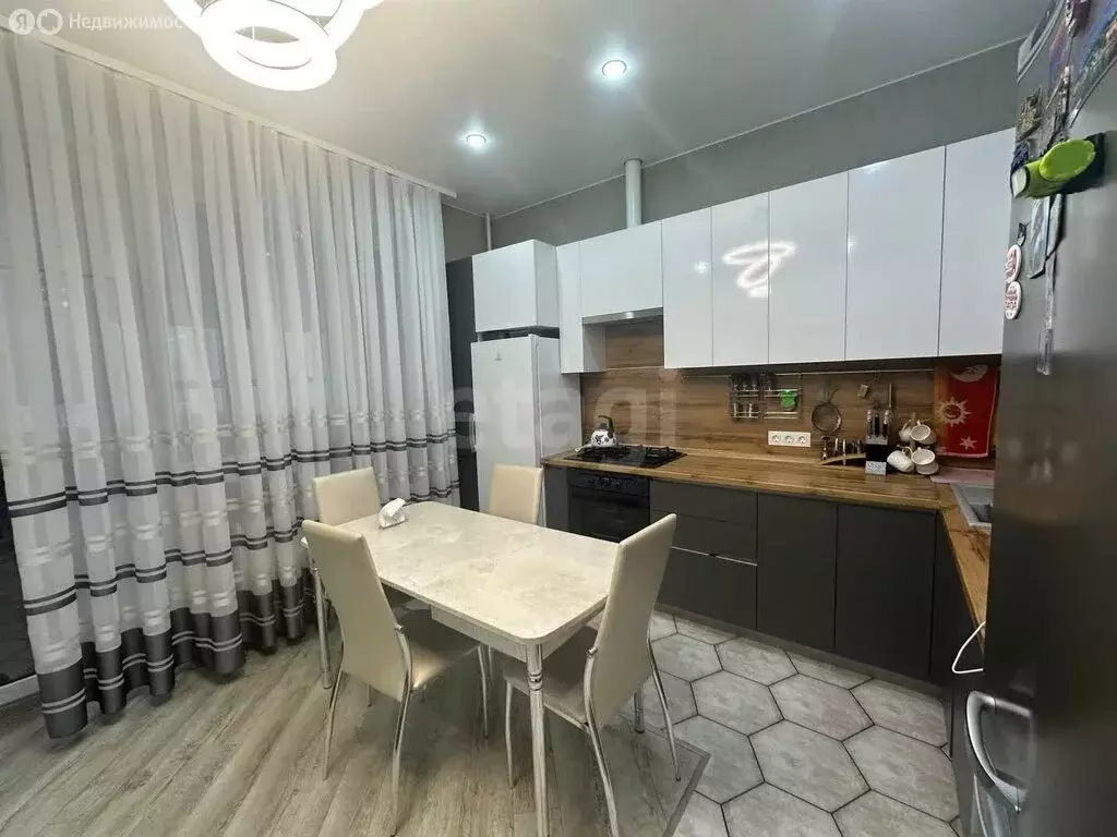 2-комнатная квартира: Борисоглебск, Третьяковская улица, 41 (75.4 м) - Фото 1