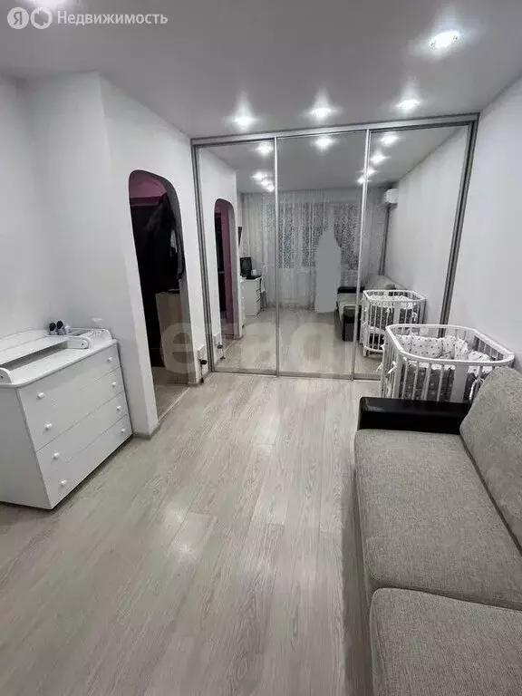 1-комнатная квартира: Тюмень, улица Мебельщиков, 1 (26.4 м) - Фото 1