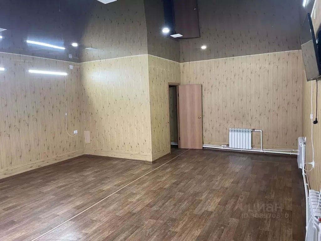 Помещение свободного назначения в Красноярский край, Богучанский ... - Фото 1