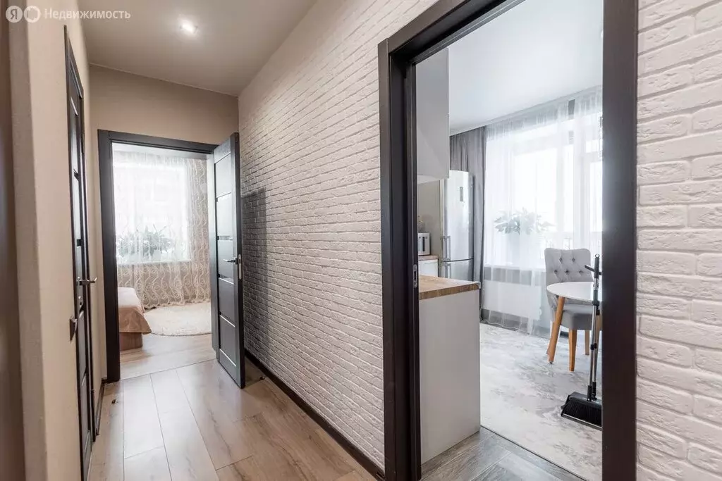 2-комнатная квартира: деревня Кисловка, микрорайон Северный, улица ... - Фото 1