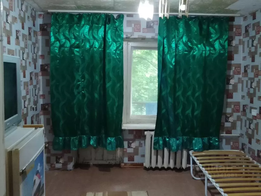 Комната Свердловская область, Екатеринбург пер. Хибиногорский, 31 - Фото 2