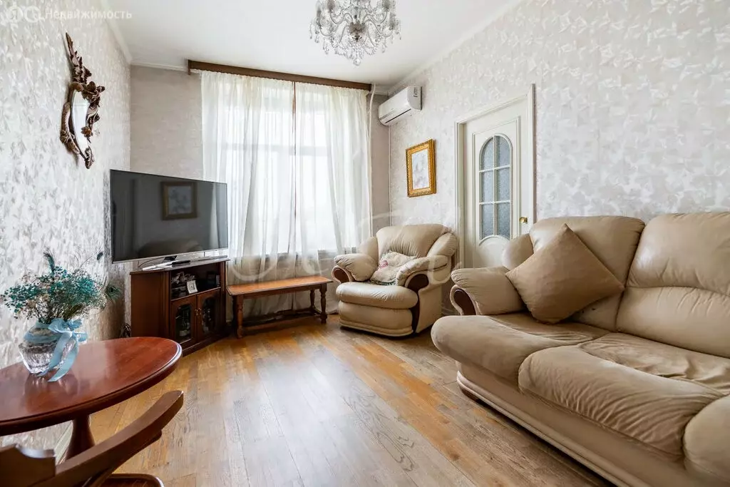 4-комнатная квартира: Санкт-Петербург, улица Фрунзе, 23 (83.1 м) - Фото 1
