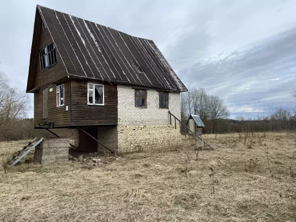 Участок в Тверская область, Конаковский муниципальный округ, д. ... - Фото 1
