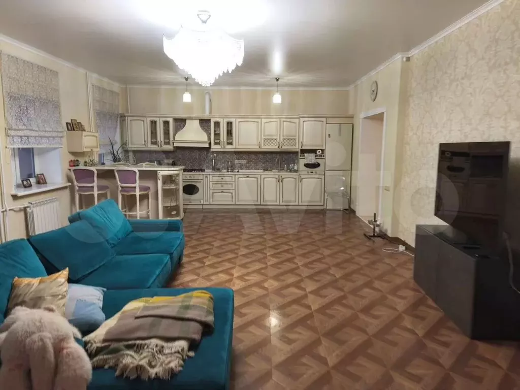 3-к. квартира, 147 м, 5/6 эт. - Фото 0