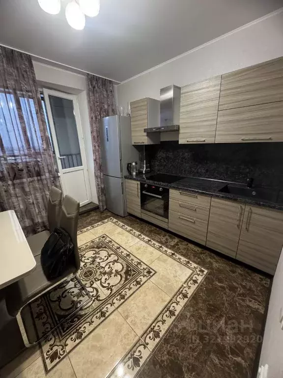 1-к кв. Татарстан, Казань просп. Победы, 139к1 (36.0 м) - Фото 0