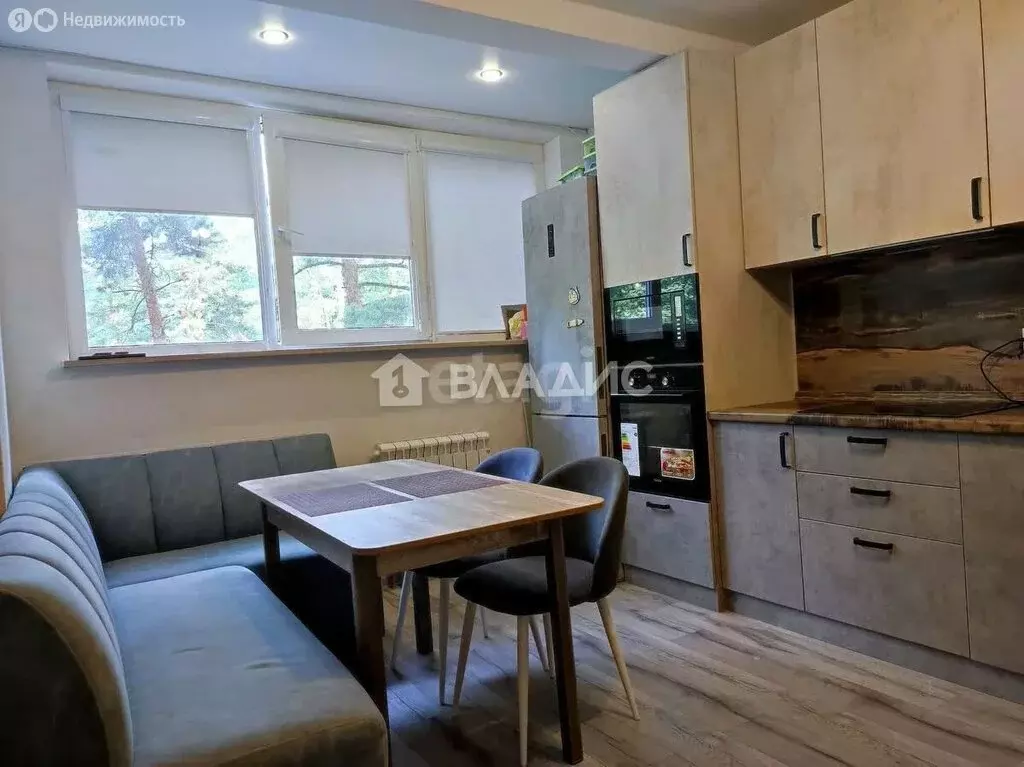 2-комнатная квартира: посёлок городского типа Кратово, улица ... - Фото 2