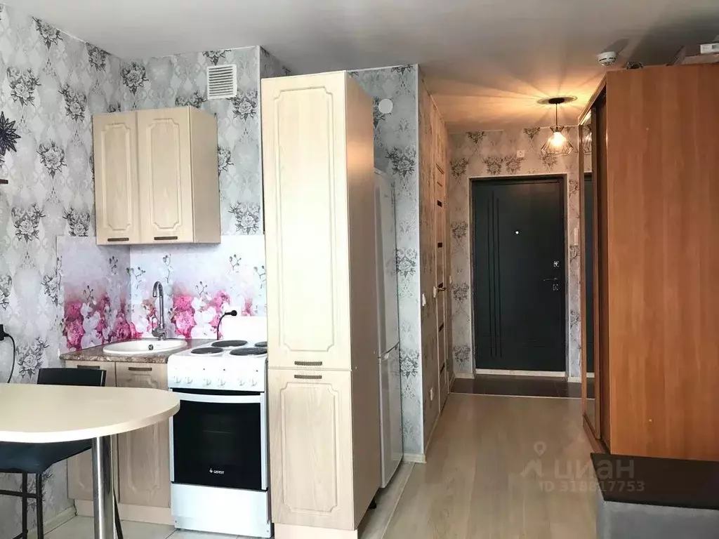 Студия Свердловская область, Екатеринбург ул. Рощинская, 21к1 (21.4 м) - Фото 1