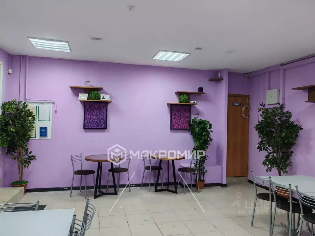 Помещение свободного назначения в Кировская область, Киров ул. ... - Фото 1