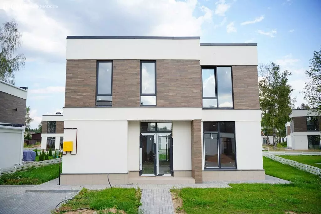 Дом в деревня Андреевское, 1-я Зелёная улица (200 м) - Фото 1