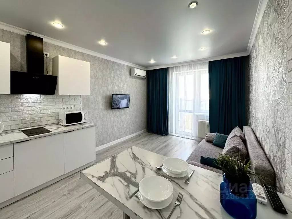 1-к кв. Оренбургская область, Оренбург Северный проезд, 24/1 (50.0 м) - Фото 1