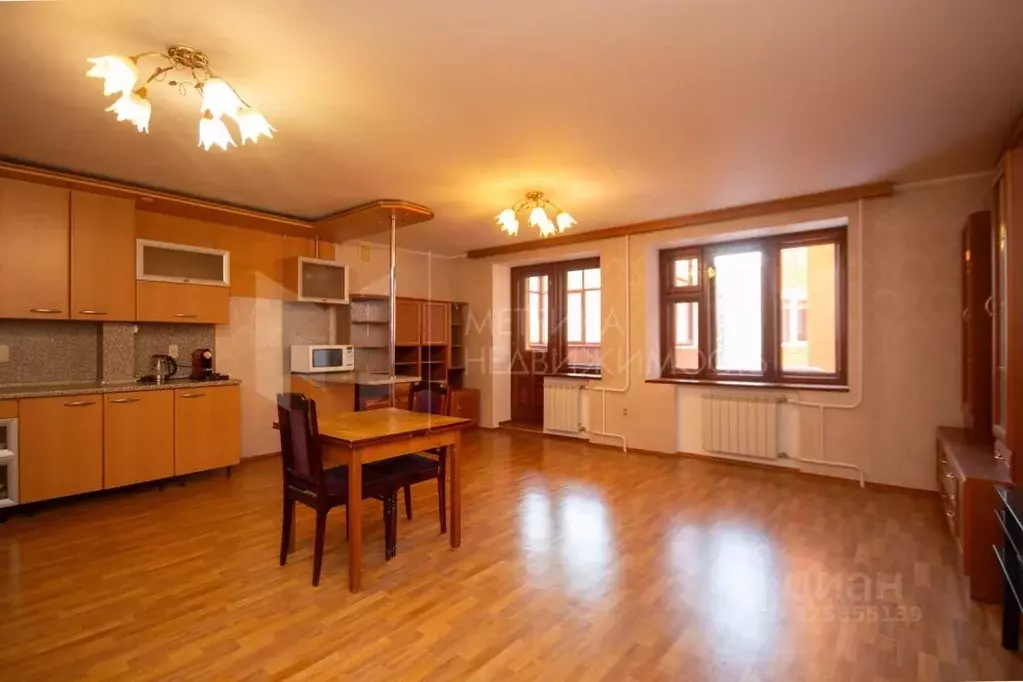 3-к кв. Тюменская область, Тюмень ул. 30 лет Победы, 142к1 (104.1 м) - Фото 1