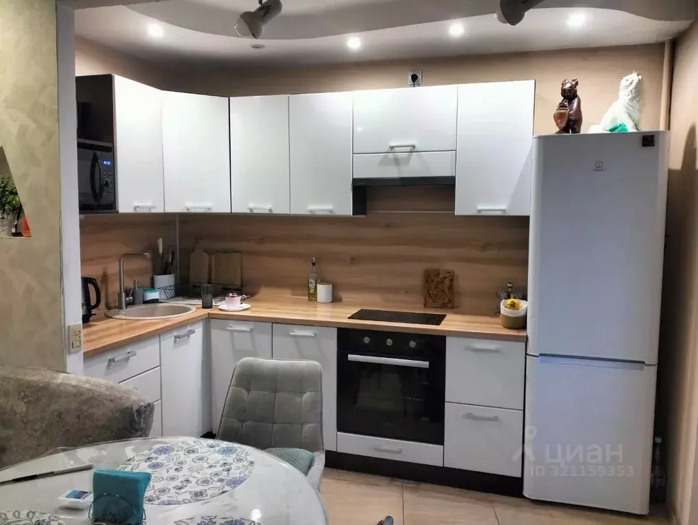 3-к кв. Кемеровская область, Ленинск-Кузнецкий Юргинская ул., 8 (53.0 ... - Фото 1