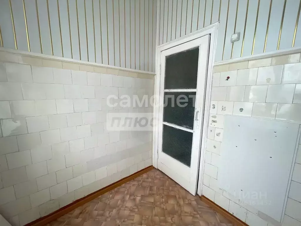 2-к кв. Пензенская область, Кузнецк Первомайская ул., 11 (48.2 м) - Фото 2