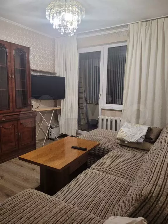 2-к. квартира, 44 м, 1/9 эт. - Фото 0