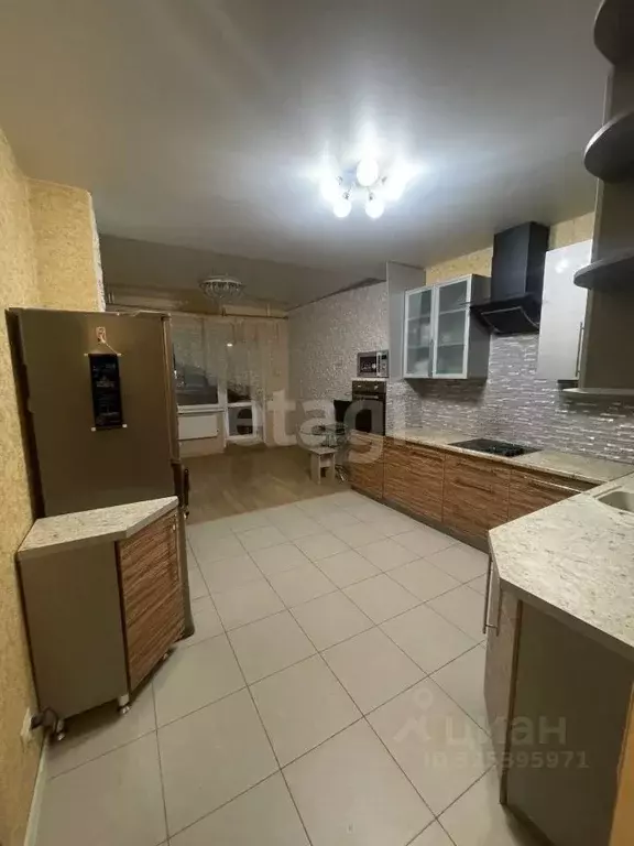 2-к кв. Саха (Якутия), Якутск просп. Михаила Николаева, 44/1 (82.7 м) - Фото 1