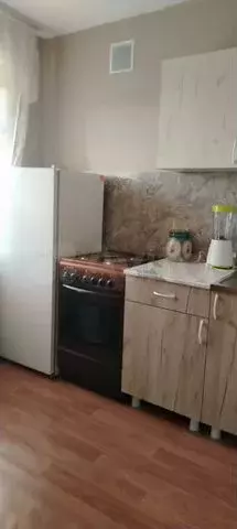 1-к. квартира, 31 м, 5/5 эт. - Фото 0