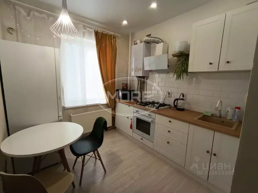 1-к кв. Калининградская область, Калининград Кутаисский пер., 2 (30.6 ... - Фото 1