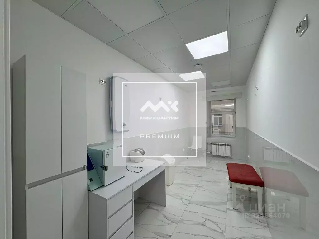 Помещение свободного назначения в Санкт-Петербург 2-я Советская ул., ... - Фото 1