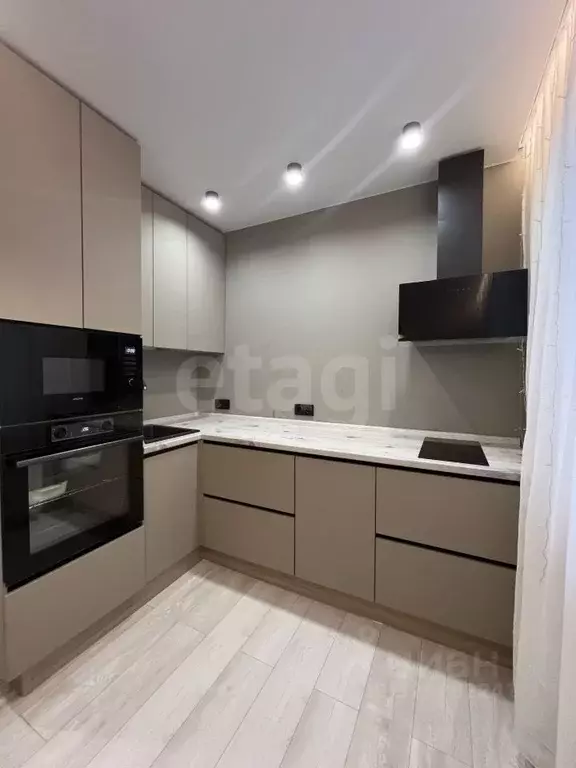 2-к кв. Коми, Усинск ул. Нефтяников, 52 (48.1 м) - Фото 1