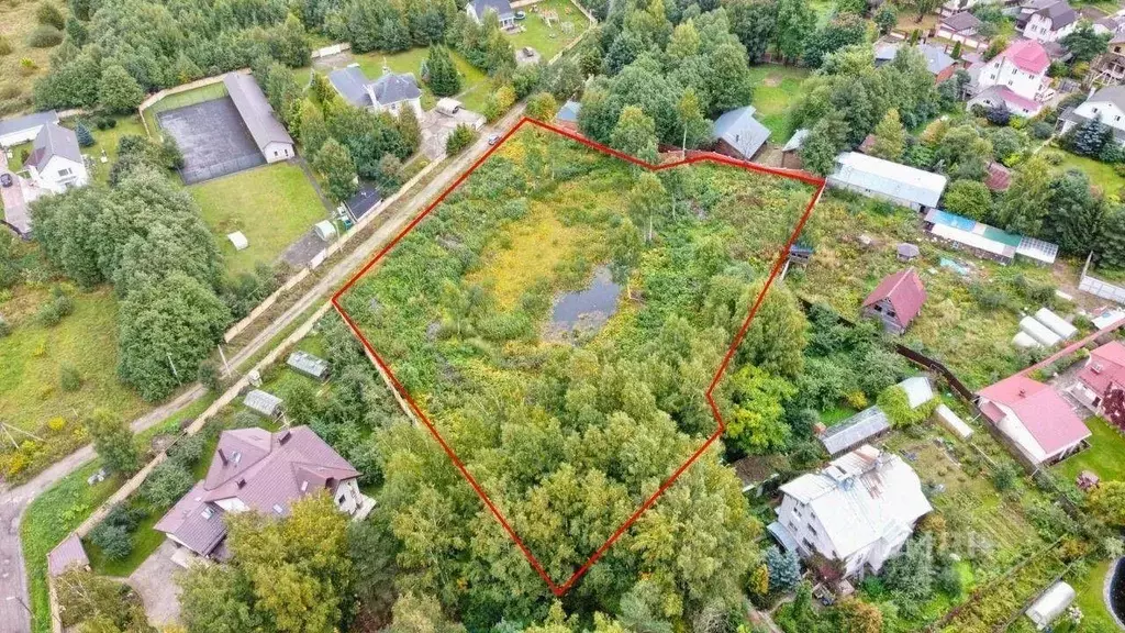 Участок в Ленинградская область, Всеволожск Румболовская ул. (45.0 ... - Фото 1