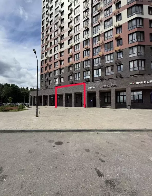Торговая площадь в Калужская область, Обнинск ул. Славского, 12 (110 ... - Фото 2