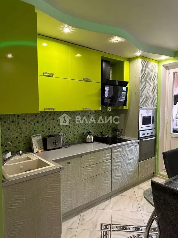 2-к кв. Московская область, Балашиха ул. Дмитриева, 32 (61.5 м) - Фото 0