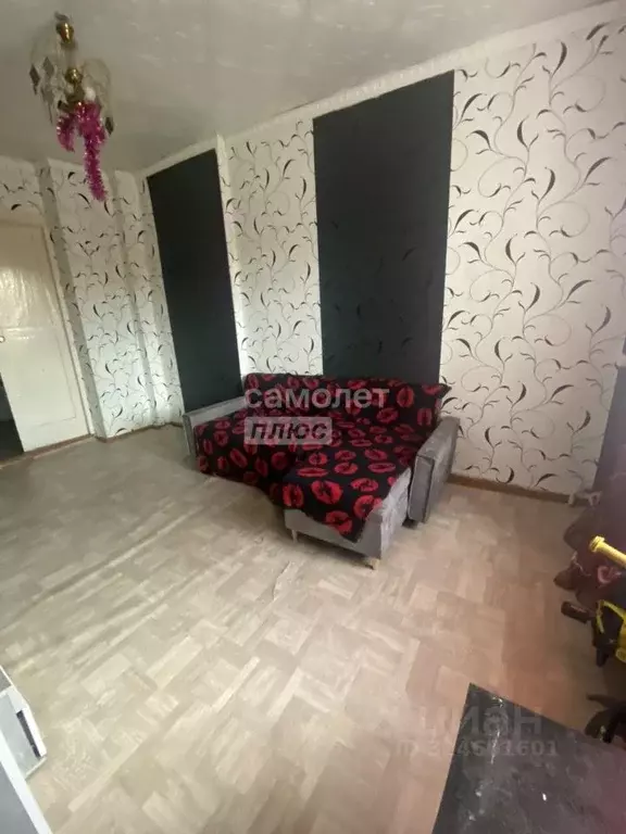 3-к кв. Свердловская область, Артемовский ул. Ленина, 10 (56.9 м) - Фото 2