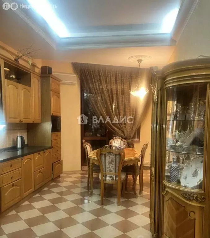 5-комнатная квартира: Москва, 2-я Владимирская улица, 8к1 (180 м) - Фото 1