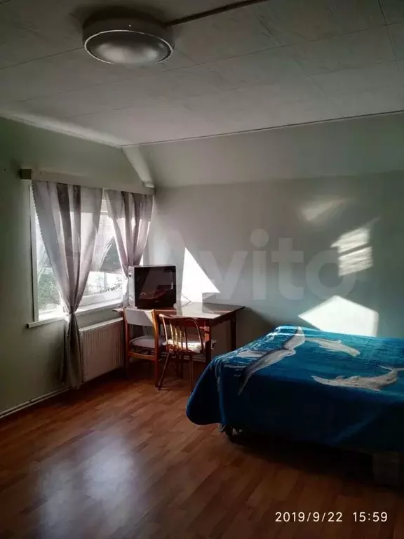 Комната 30 м в 3-к, 2/2 эт. - Фото 0